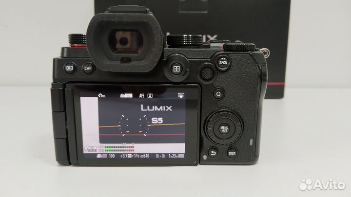 Panasonic Lumix DC-S5 Kit