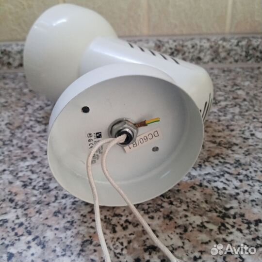 Настенный светильник