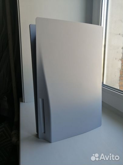 PlayStation 5 с дисководом / 2 джойстика + Игры