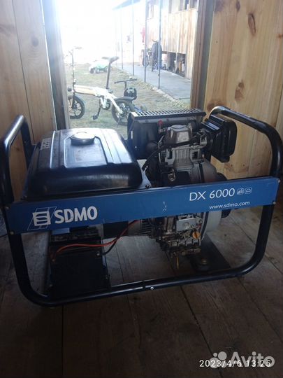 Продам генератор Дизельный (sdmo Dx 6000)