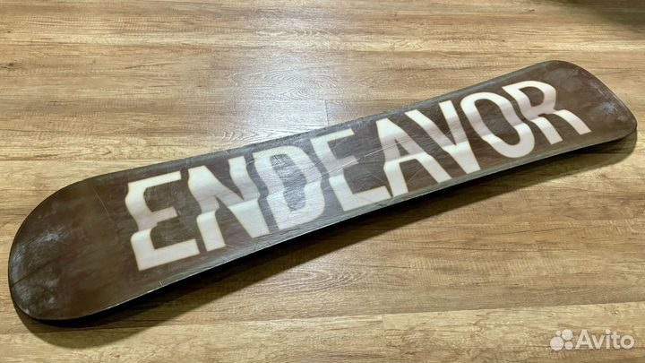 Snowboard Endeavor Live 155