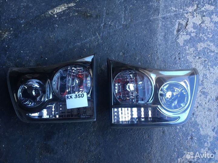 Фонарь внутренний Лексус RX350