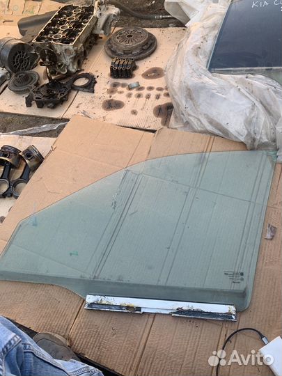 Стекло правое переднее opel vectra b