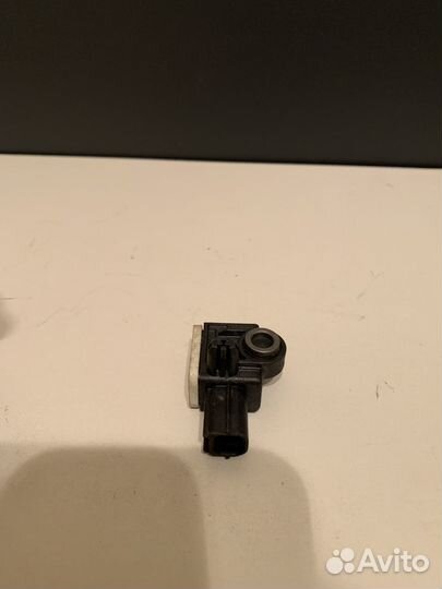 Датчик AIR BAG Ford Focus 2 8M5T14B342AC