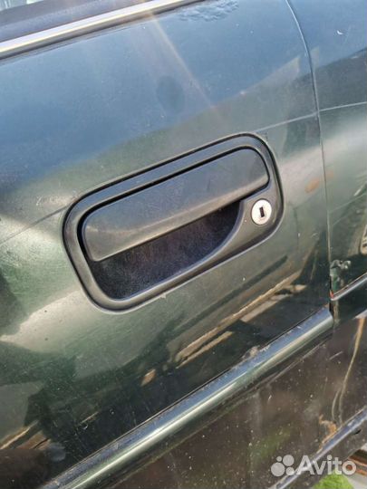 Ручка передняя левая опель вектра Б