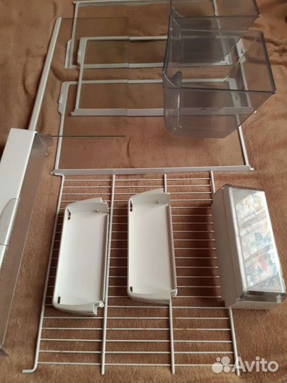 Полки, ящики,термостат для холодильника Атлант