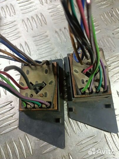 Блок стеклоподъемников Chevrolet Blazer S10