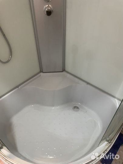 Душевая кабина