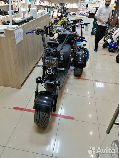 Электроскутер GT