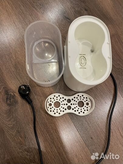 Стерилизатор-подогреватель детских бутылочек