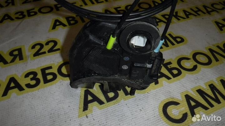 Замок двери задней левой Toyota Camry XV40 2006-2