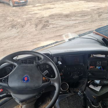 Седельный тягач Scania 4-Series, 1986