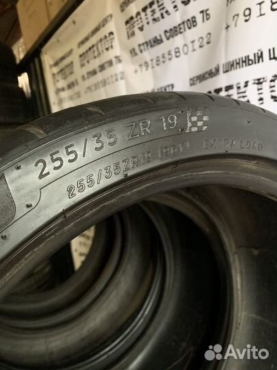 Michelin Pilot Sport 235/40 R19 и 255/35 R19 96Y