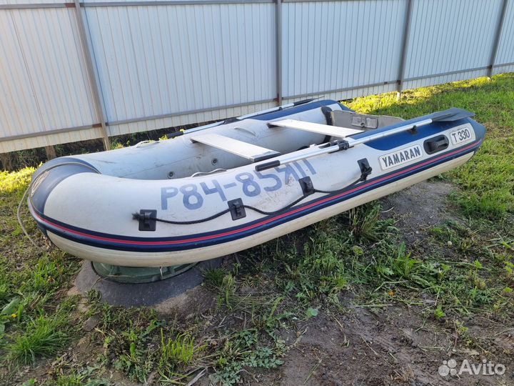 Лодка с мотором