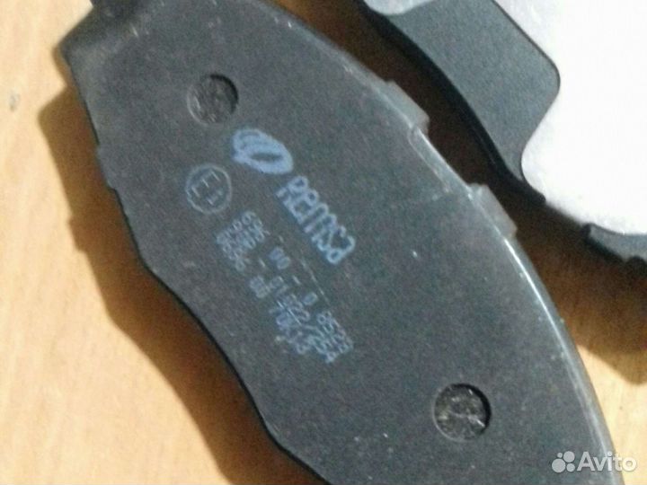 Тормозные колодки передние на Daewoo Matiz