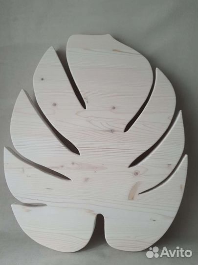 Панно из дерева