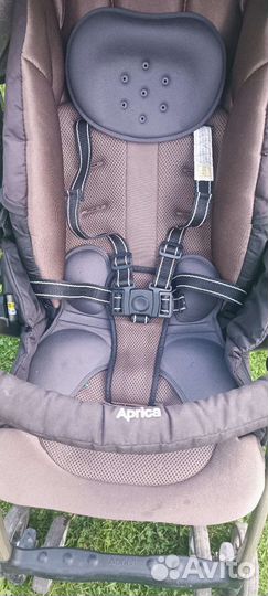 Прогулочная коляска aprica