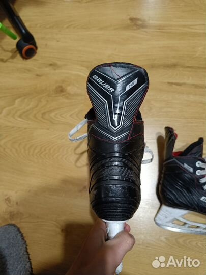 Хоккейные коньки Bauer NS