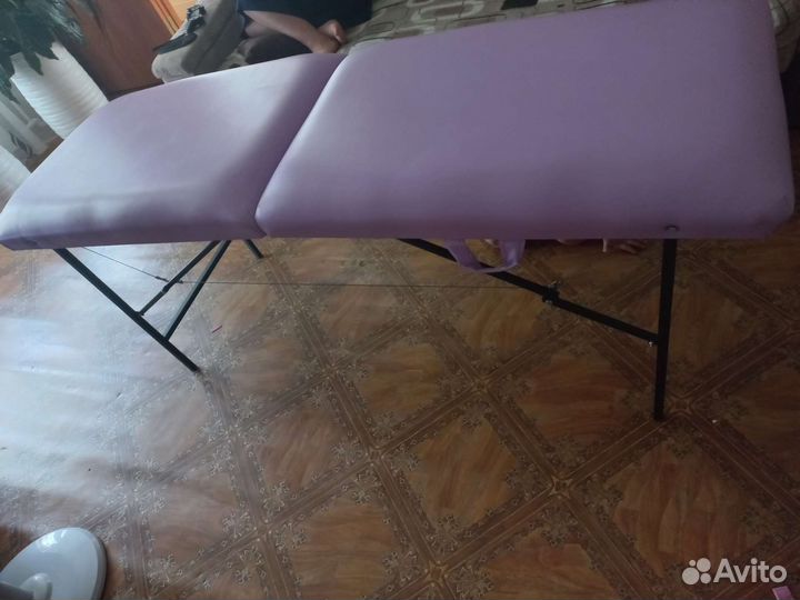Кушетка с чехлом и подушкой