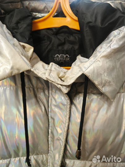 Пуховик женский