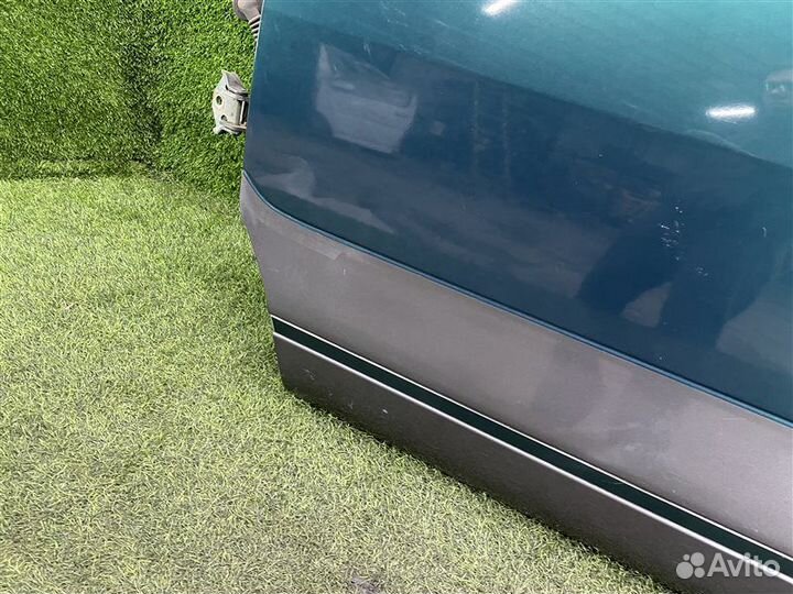 Дверь Цвет-1P9 передняя левая Nissan Largo NW30