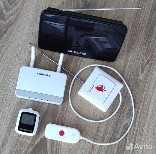 Кнопка вызова персонала, помощи больному в палату