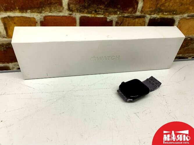 О5 Б/У Часы Apple Watch S6 44mm кор №e00303314