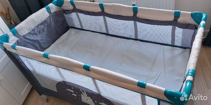 Манеж детский складной