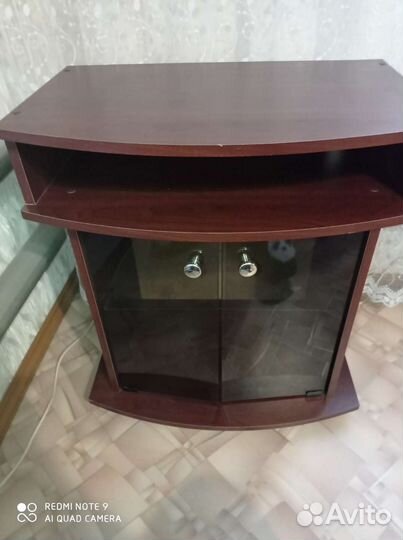 Тумба под телевизор