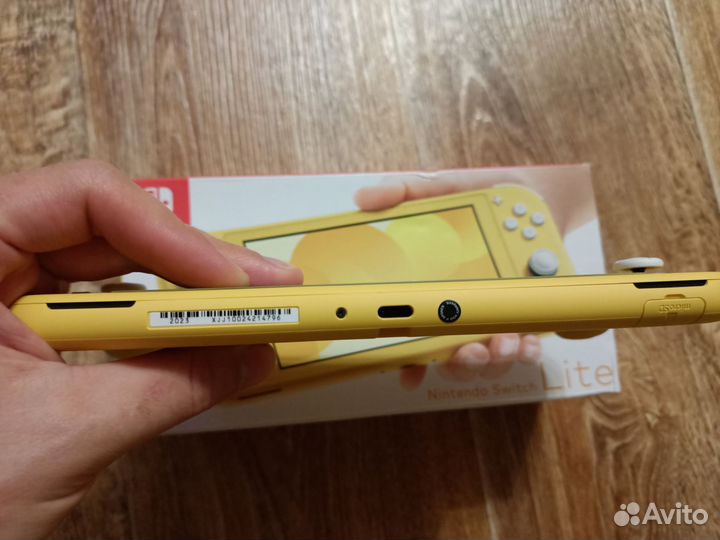 Nintendo switch Lite (прошит, 128 Гб)