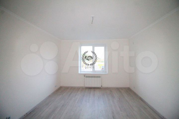2-к. квартира, 51 м², 1/3 эт.