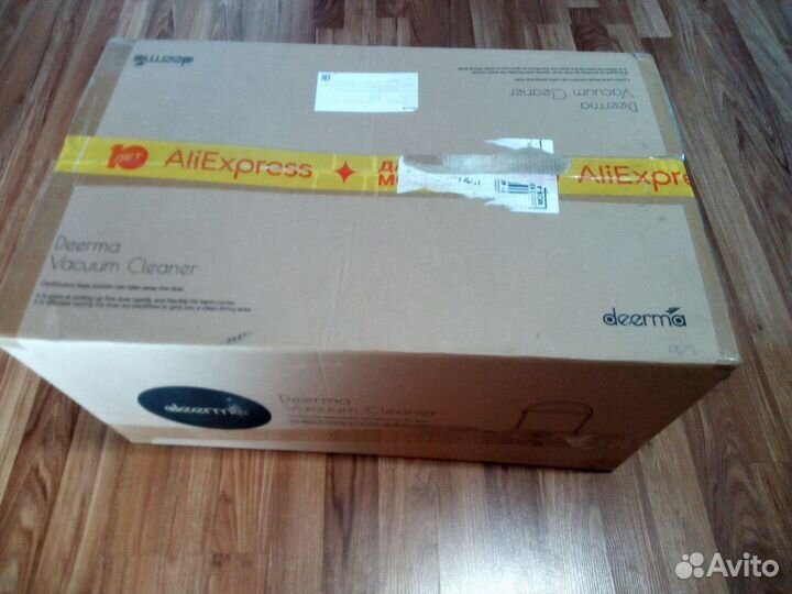 Новый пылесос с аквафильтром derma tj 200w