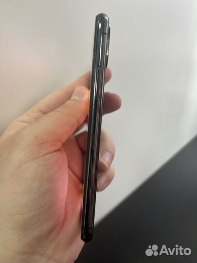 iPhone Xs, 256 ГБ