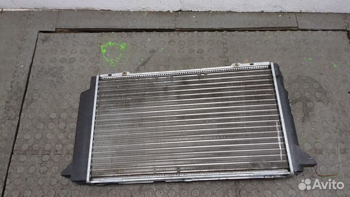 Радиатор охлаждения двигателя Audi 80 (B4), 1992