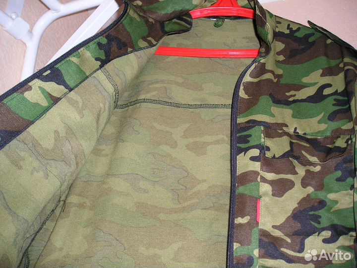 Костюм защитного цвета