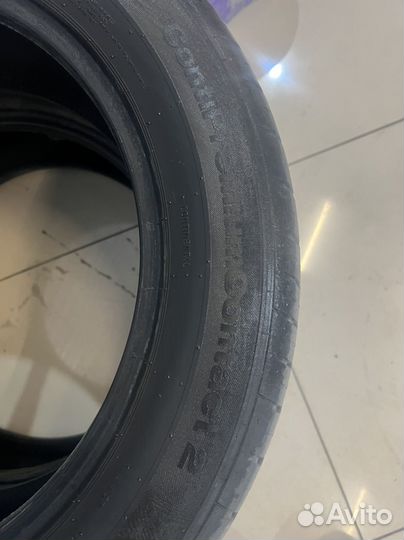 Continental ContiPremiumContact 2 215/55 R17
