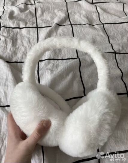 Меховые наушники