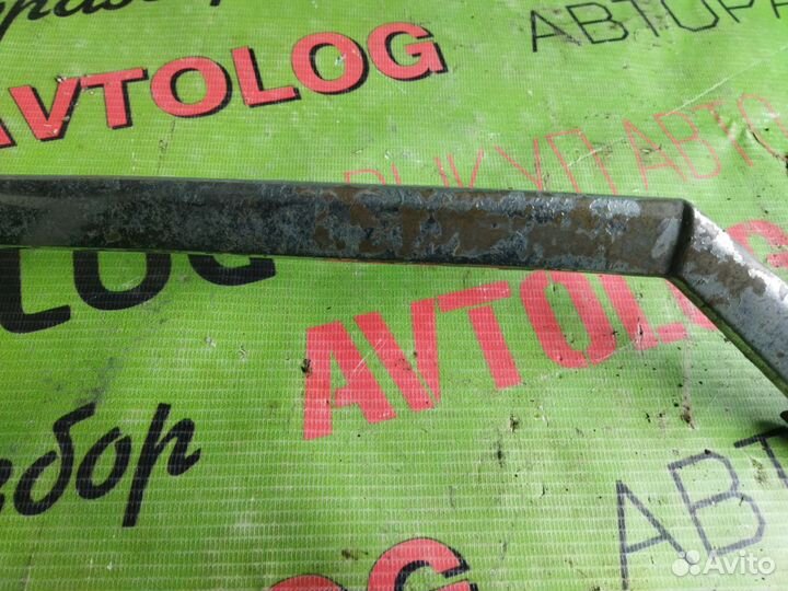 Молдинг переднего бампера Citroen C4/Ситроен С4