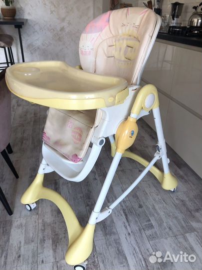 Стульчик для кормления