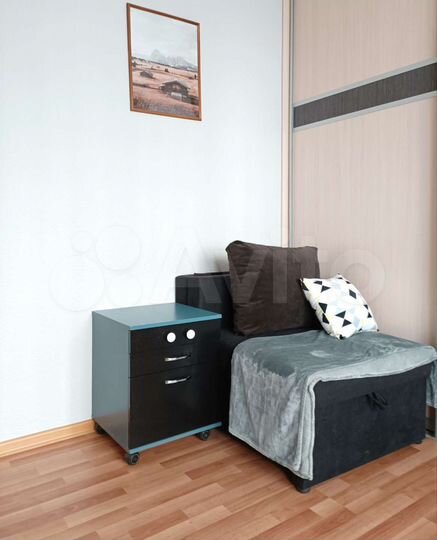 2-к. квартира, 50 м², 3/17 эт.