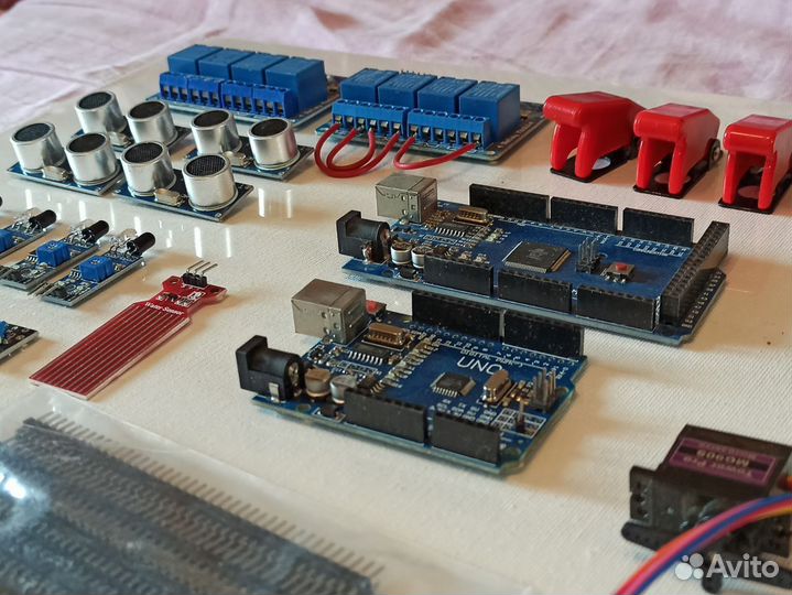 Большой набор Arduino (Mega + Uno)