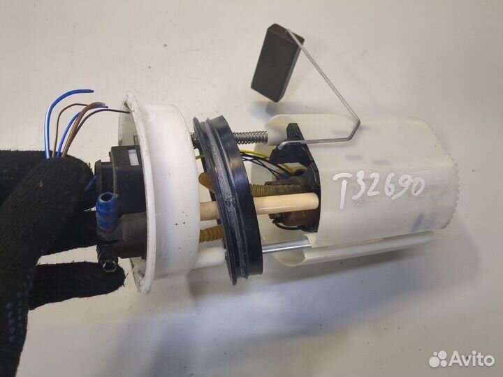 Насос топливный электрический Volkswagen Polo, 201