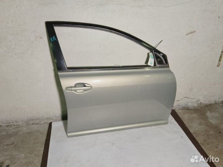 Дверь передняя правая Toyota Avensis 2 2003-2008