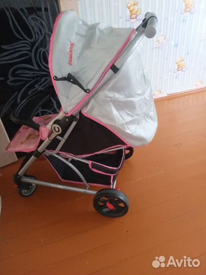 Коляска новая