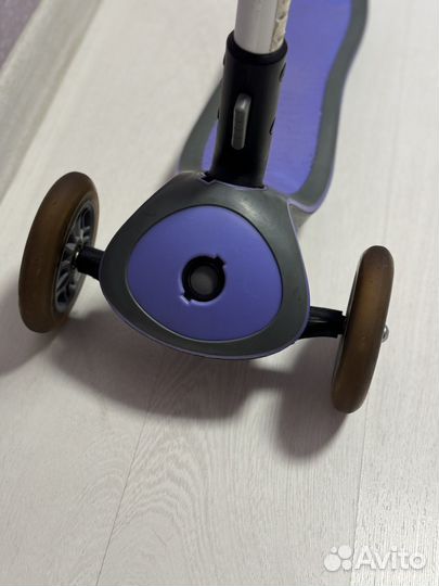 Самокат трехколесный Globber