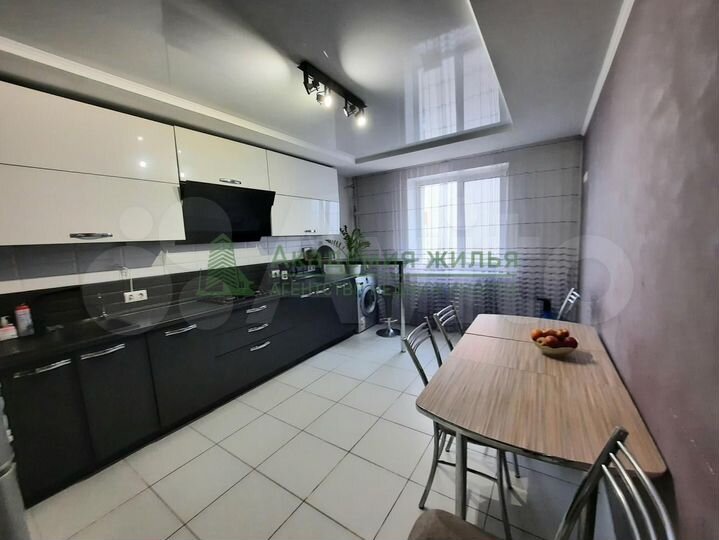 3-к. квартира, 82,1 м², 9/10 эт.