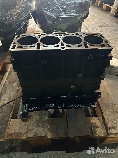 Блок цилиндров Volkswagen Passat B5 рест. AWX