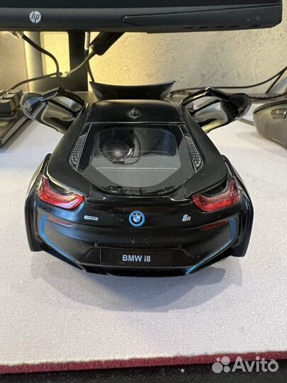 Модель BMW i8 1/24 rastar group