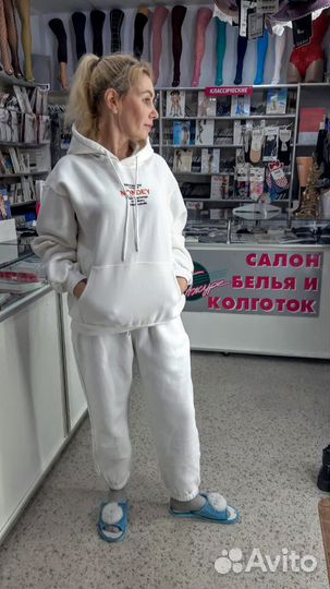 Спортивный костюм женский теплый новый