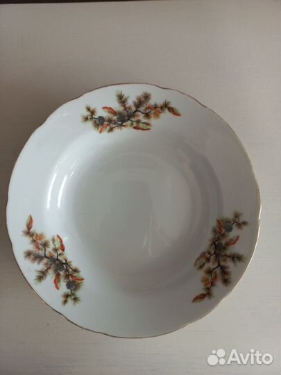 Тарелки япония шишки